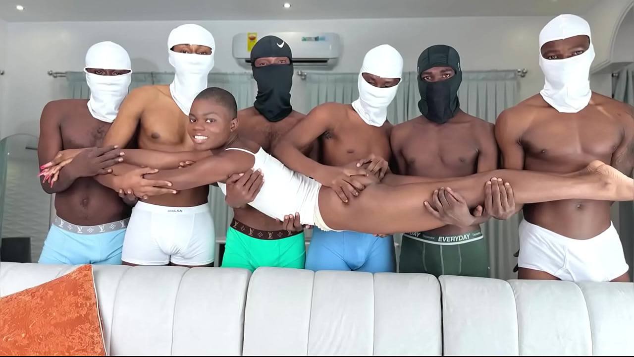 Daisy Melanin vs 6 Dicks