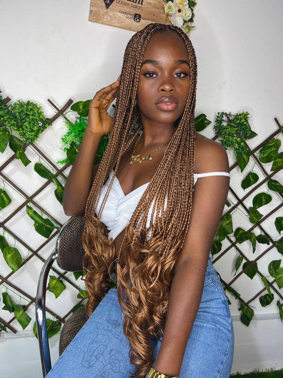 Liberian Flourish Bae Flourish Masturbating With Cucumber